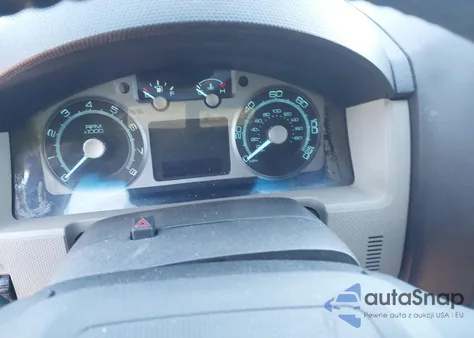 2010 Mercury Mariner Premier z USA, uszkodzony, nr VIN 4M2CN8H76AKJ06936